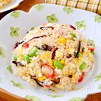 【かにかまと塩昆布の旨味チャーハン】味付けシンプルで絶品！