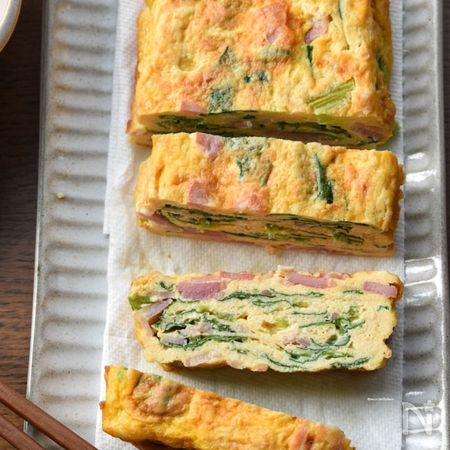 5分de完成 旨味 小松菜とベーコンのオイマヨたまご焼き By 美桜 レシピサイト Nadia ナディア プロの料理家のおいしいレシピ