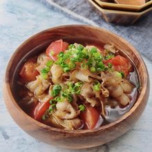 スタミナたっぷり！豚トマトすき煮