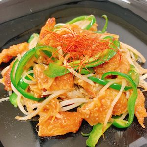 りんの作ってみた!投稿(激安~激うま~🤩ありがとう😘もやし鶏皮ピーマンの甘辛炒め)