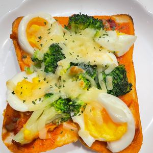 ちひろの作ってみた!投稿(簡単絶品ピザトースト)
