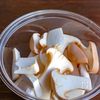 鶏肉とエリンギのマスタードぽん酢炒めの工程2