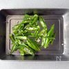 【蒸し鶏のめかぶ和え】これ作れたら一生役立つ栄養レシピ17の工程2