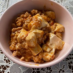 万福の作ってみた!投稿(【ピリッと旨い♡︎やみつき麻婆丼】包丁不使用！10分レシピ)
