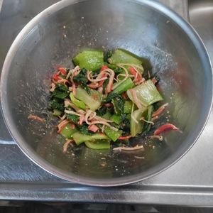 KUMIKOの作ってみた!投稿(【チンゲン菜とかにかまのごま和え】一人で一気食いしちゃいそう)