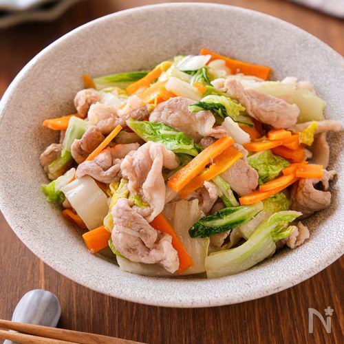 【豚肉と白菜のくたっと塩炒め】旨み広がるパパッとおかず♪