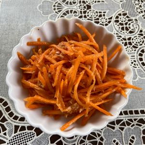 万福の作ってみた!投稿(簡単副菜作り置き🥕美肌サラダ『人参のツナサラダ』)