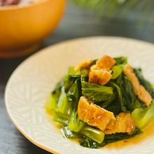 簡単10分【小松菜と焼き油揚げの含め煮】もう一品欲しいときに