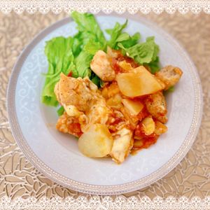 にゃ〜むずの作ってみた!投稿(【チキンとじゃがいものトマトチーズ煮】15分で絶品おかず!)