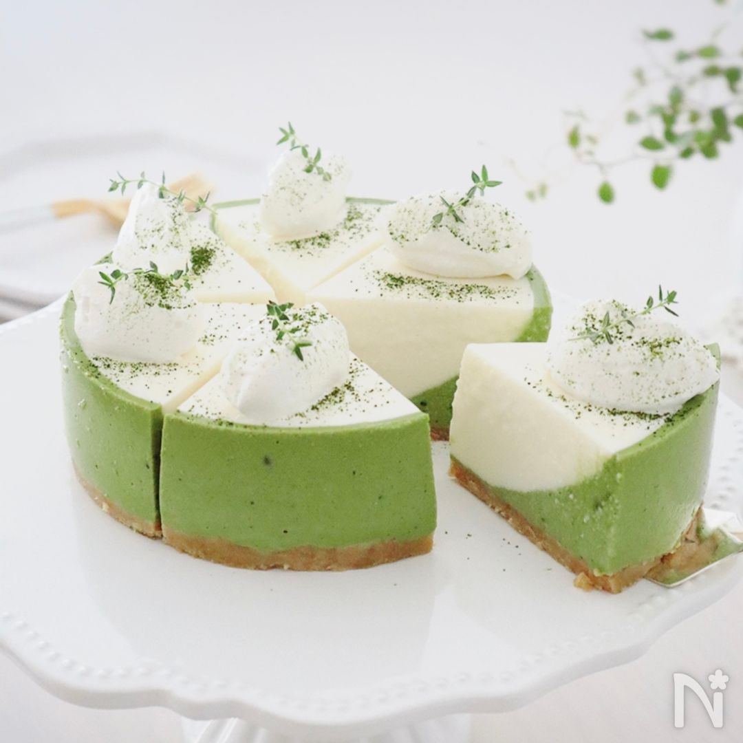 火を使わず‼︎【混ぜて・冷やすだけ】抹茶豆腐レアチーズケーキの