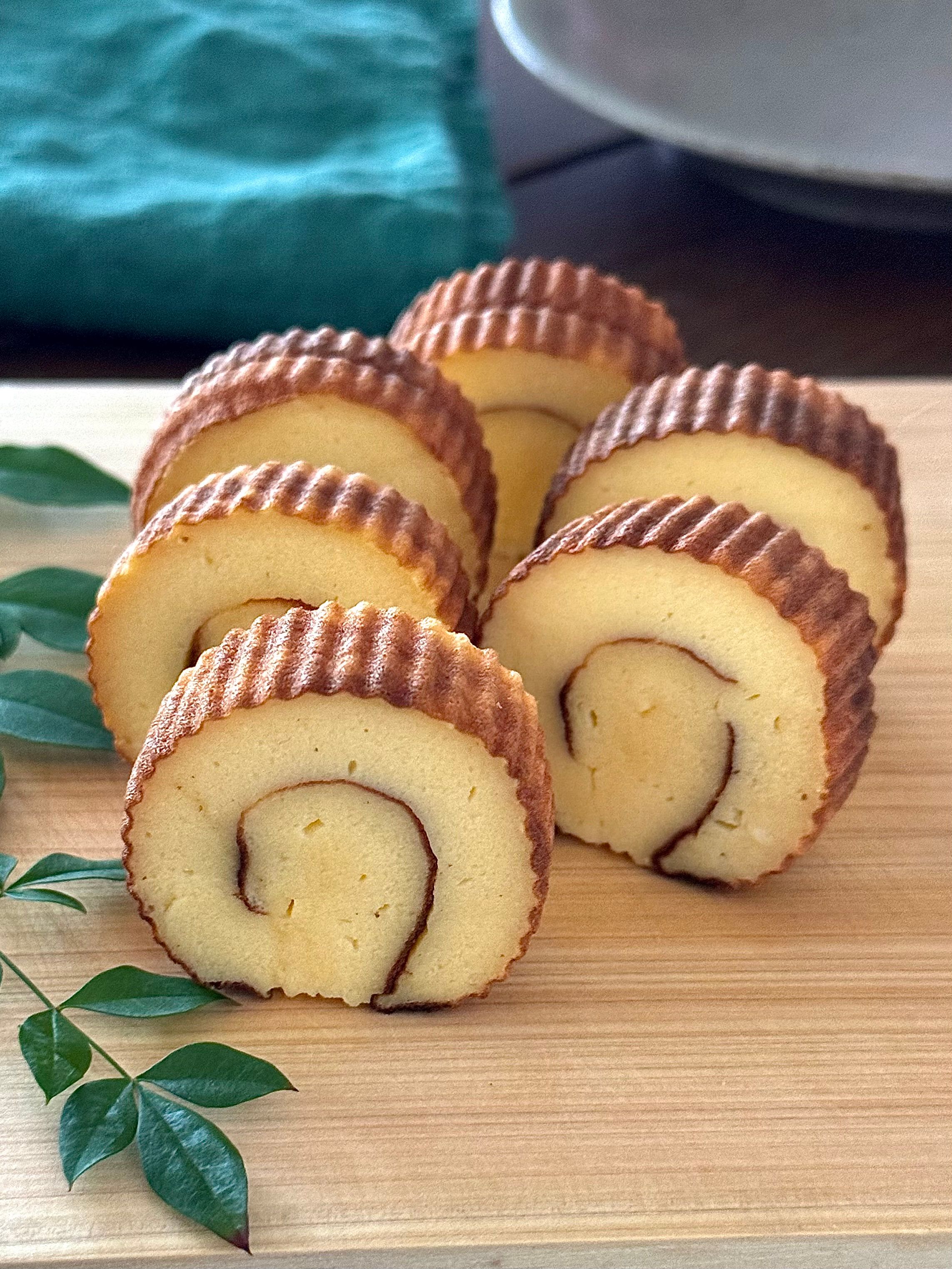 小さな伊達巻き】卵焼き器で簡単おせち | レシピサイトNadia