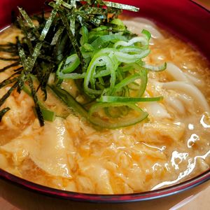 まゆのの作ってみた!投稿(簡単10分！ふわとろ熱々玉子あんかけうどん。ほっとする一杯！)
