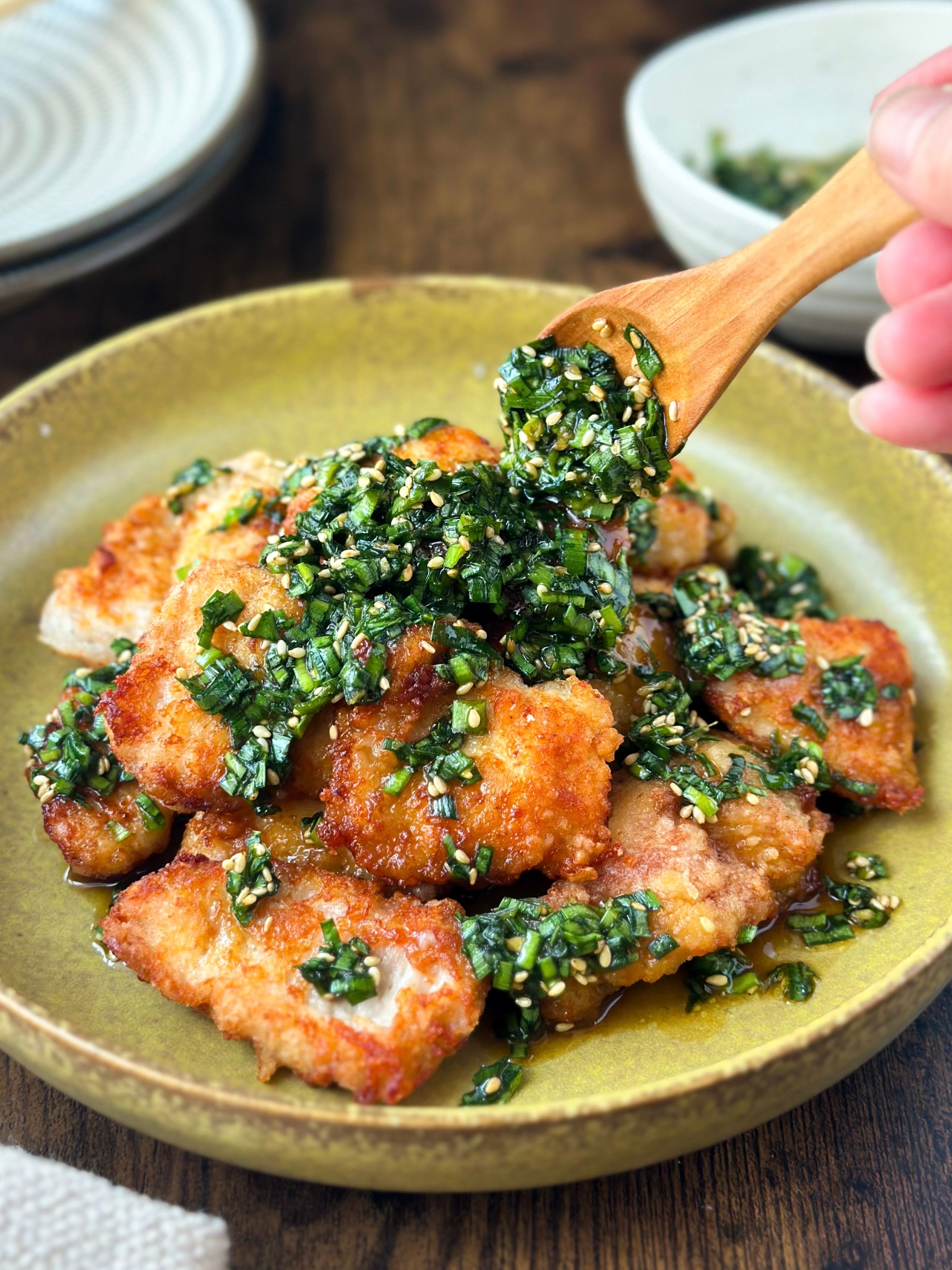 🍳ワンパン！やみつき【鶏胸肉のニラだれチキン】 | レシピサイトNadia