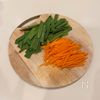 ワンパンでぱぱっと完成♩【ビビンバそぼろ丼】の工程1