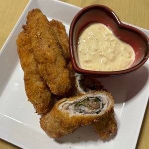 こならの作ってみた!投稿(さっぱり食べれる揚げ物レシピ♡『梅しそミルフィーユカツ』)