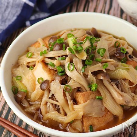 ちょっぴり贅沢副菜 色々きのこと厚揚げのすき焼き風煮込み By あみん レシピサイト Nadia ナディア プロの料理家のおいしいレシピ