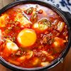 行列の韓国料理店の🍚10倍おいしいスンドゥブチゲ🤩
