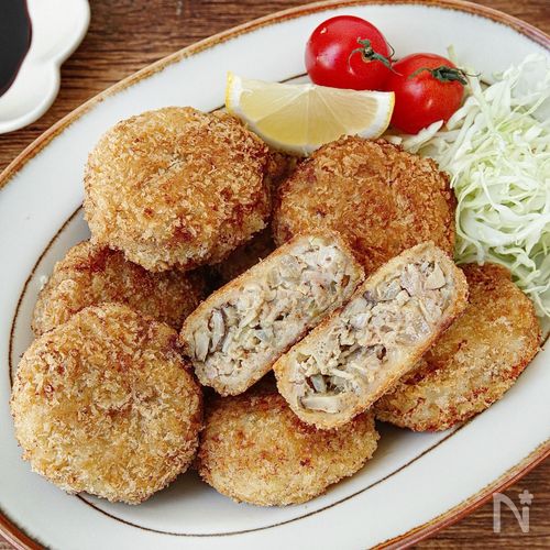 【たっぷりキノコと玉ねぎのメンチカツ】サクッと軽い食感♪