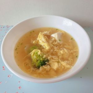 あーちゃん·͜· ♡の作ってみた!投稿(【中華料理店のたまごスープ】ふわふわ卵♡3分で完成!)