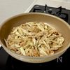 おかわりしたくなる♩鶏ごぼう混ぜごはんの工程2