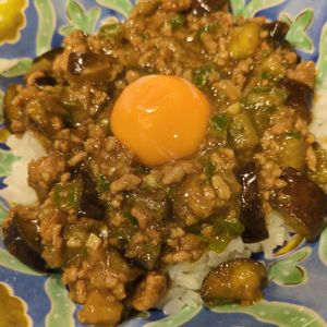 はちわれの作ってみた!投稿(簡単コク深！なすとひき肉のキーマカレー)