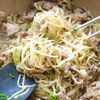 【豚こまペッパーもやし】コスパ高〜!ワンパンメインの工程3