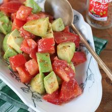 材料４つでバル風♪【トマトとアボカドのメキシカンサラダ】