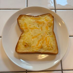 mi-koの作ってみた!投稿(朝から幸せ♡ハニーチーズトースト)