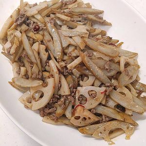 マイケルの作ってみた!投稿(ごぼうとれんこん《こってり♡肉味噌きんぴら》)