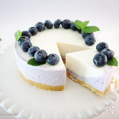 火を使わず‼︎【超簡単】ブルーベリー豆腐レアチーズケーキ