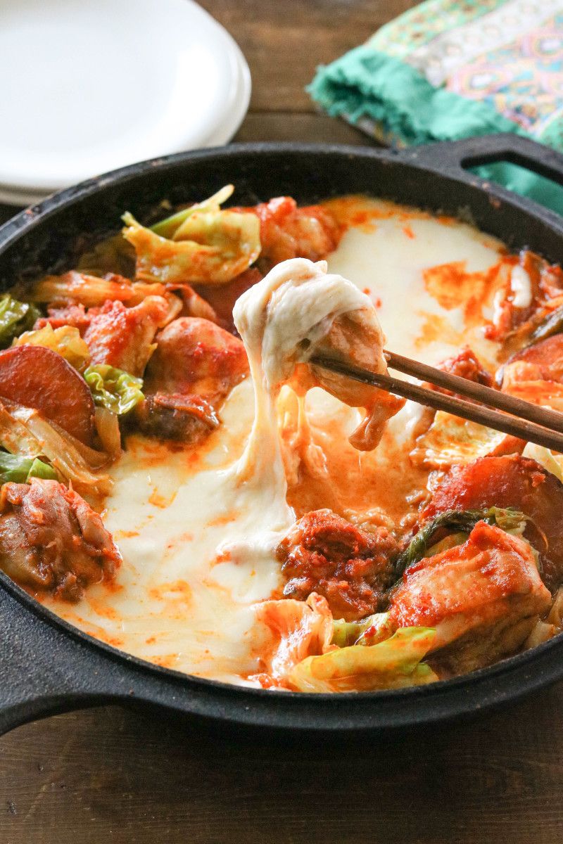 ♥再ブームの大人気【本場韓国・高級鉄鍋】チーズタッカルビ・サムギョプサル ⬛3鍋 ♥再ブームの大人気【本場韓国・高級鉄鍋】チーズタッカルビ