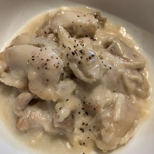 ミントミントの作ってみた!投稿(ワンパン10分!【鶏むね肉ときのこのクリーム煮】牛乳で簡単♩)