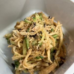 1098608の作ってみた!投稿(切り干し大根とツナきゅうり塩昆布の無限サラダ|水戻し不要!)