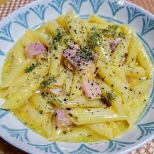 ヴェルの作ってみた!投稿(レンジで簡単♪濃厚ペンネカルボナーラ)