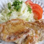 鶏肉のソテー、マヨチリソース