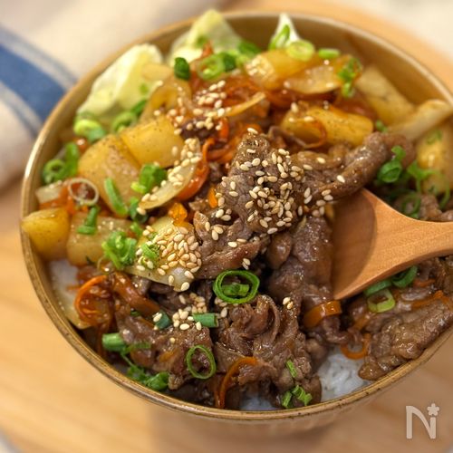 焼肉のタレで♡香ばし照り牛じゃが丼!