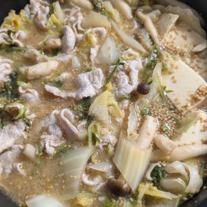 おりんの作ってみた!投稿(【豚バラ白菜のごま味噌スープ鍋】簡単こく旨スープが美味しい☆)
