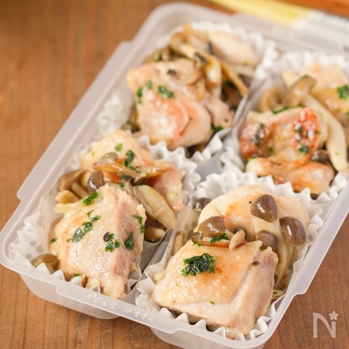 【冷凍作り置き】鶏としめじの洋風炒め