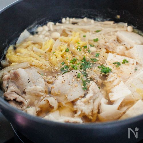 『白菜と豚バラ豆腐のコクうま鍋』市販の鍋つゆ不要！具沢山☆