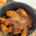 簡単なのに本格的！ドイツの味をおうちで楽しむカリーブルスト