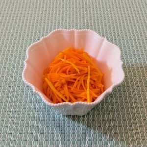 𝔂𝓾𝓶𝓲🍓の作ってみた!投稿(【酢を使わない】きび砂糖と柚子のキャロットラペ)