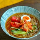 冷麺とは？韓国冷麺と盛岡冷麺の違い、簡単に作れるアレンジレシピも