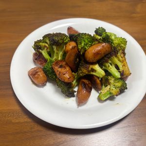 こむぎの作ってみた!投稿(【ブロッコリーとウインナーのカレーマヨ炒め】お弁当にも！)
