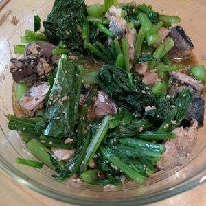NYの作ってみた!投稿(５分で作れる爆速副菜♡【小松菜とサバ缶の香ばし和え】)