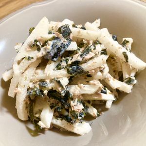 ゆかりの作ってみた!投稿(切って和えるだけ！無限に食べれる【大根サラダ】)
