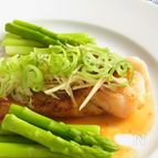 白身魚の和風ムニエル　香味レモンソース