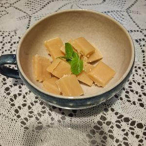 フェビアンの作ってみた!投稿(【牛乳200ml材料3つ】おうちで作れるとろける生キャラメル)