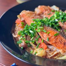 野菜たっぷり✨バター香る鮭のちゃんちゃん焼き🍳