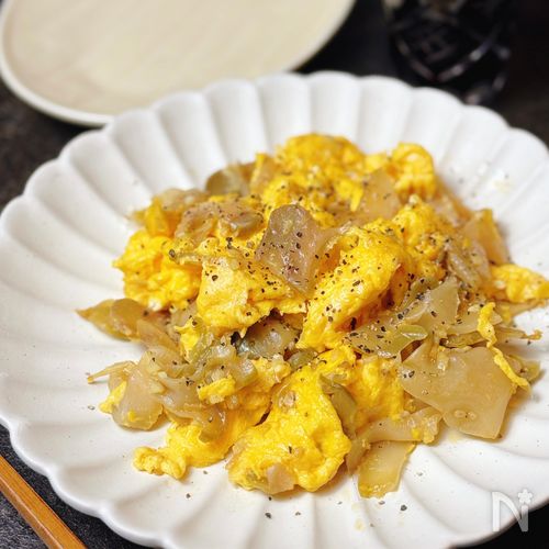 【ザーサイと卵の生姜炒め】手早く作れるお手軽中華風おつまみ♪