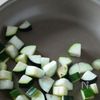 【あるスパイスで絶品】ズッキーニの重たくない肉味噌グラタンの工程1